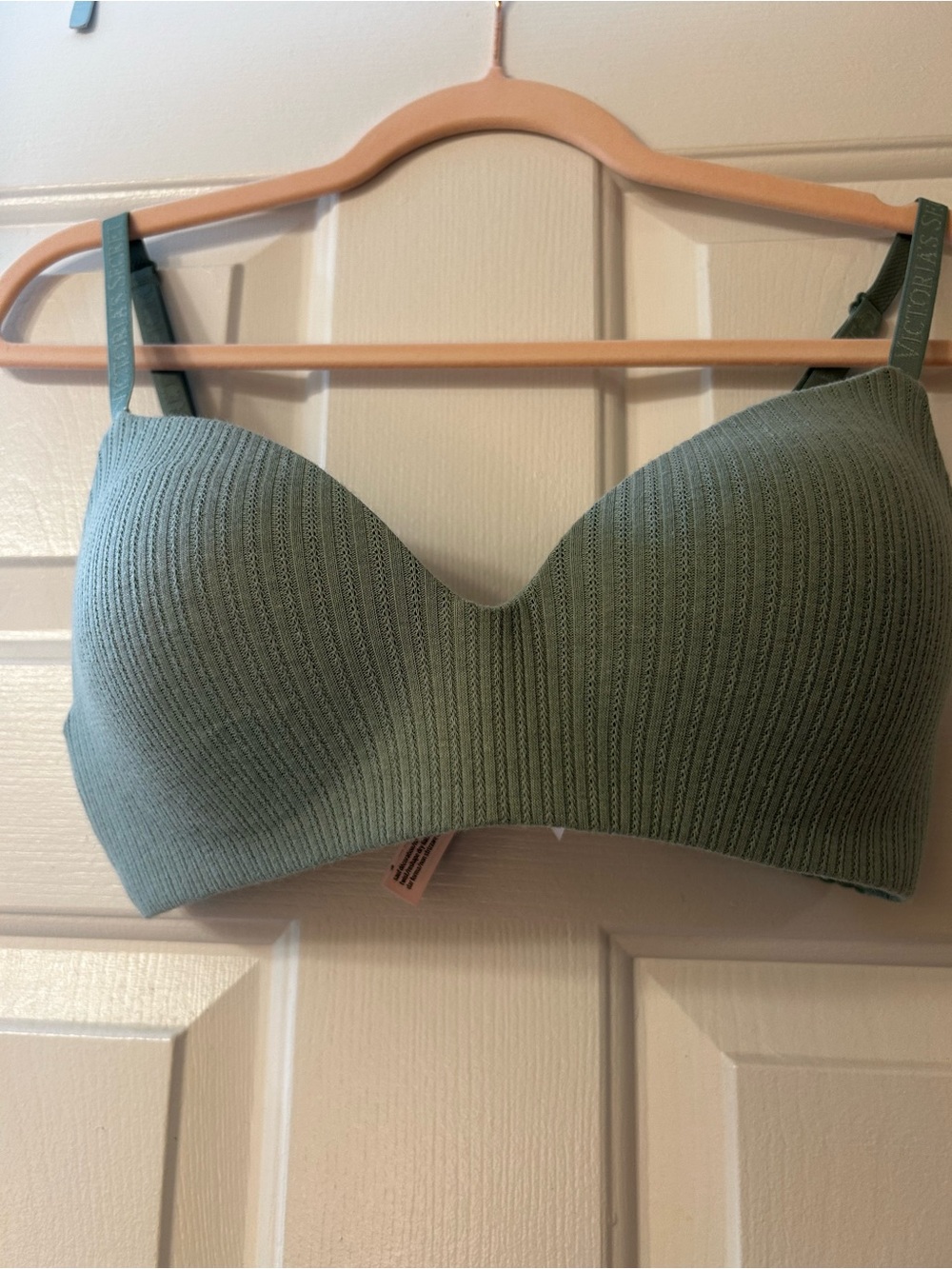 Victoria’s Secret T-shirt bra